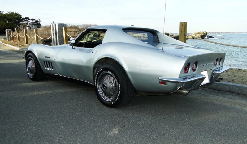 
								1969 Chevrolet Corvette Stingray full									