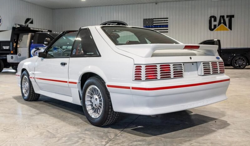 
								1987 Ford Mustang GT 5.0 full									