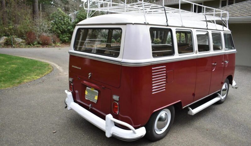 
								1967 Volkswagen Type 2 Deluxe full									