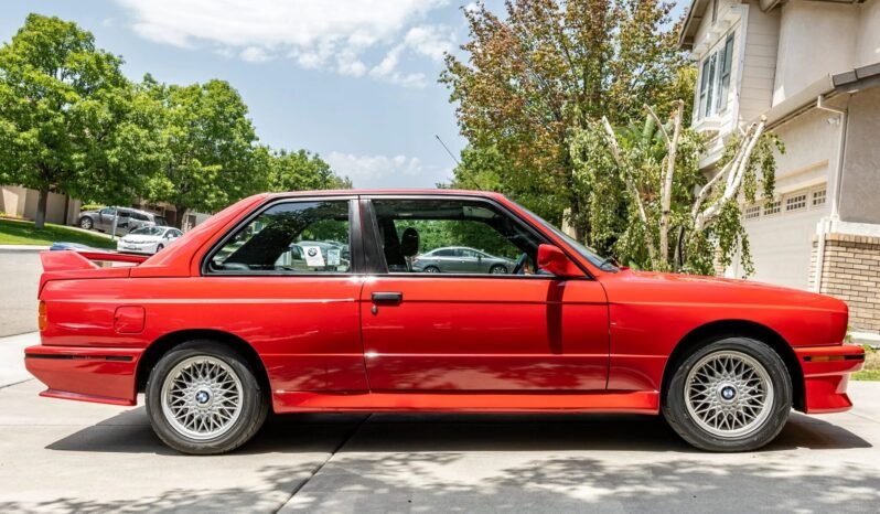 
								1988 BMW M3 E30 full									