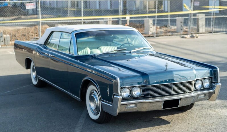 
								1966 Lincoln Continental V8 full									