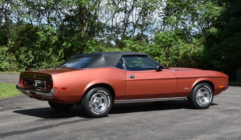 
								1973 Ford Mustang V8 full									