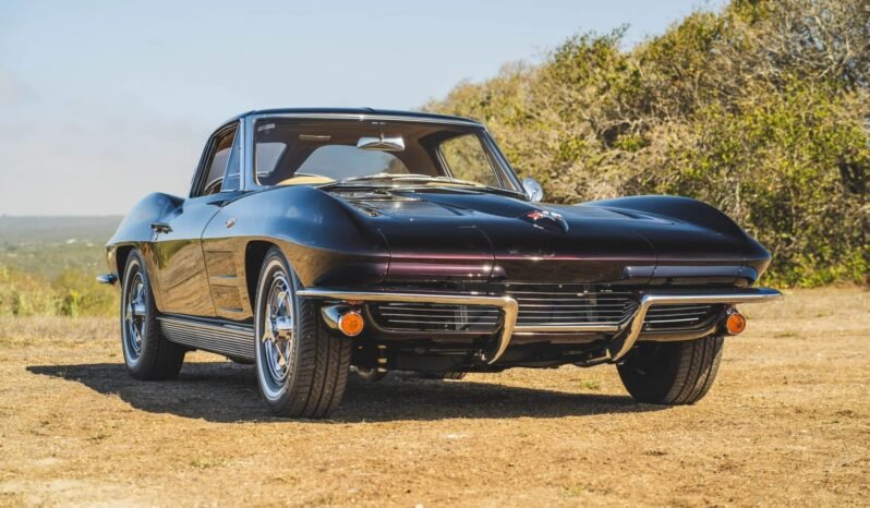 
								1963 Chevrolet Corvette Split-Window 5-Speed full									