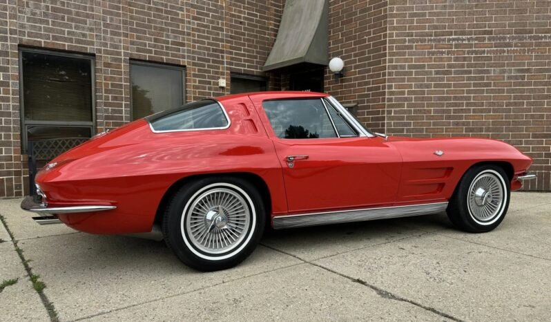 
								1963 Chevrolet Corvette Split-Window Coupe Red full									