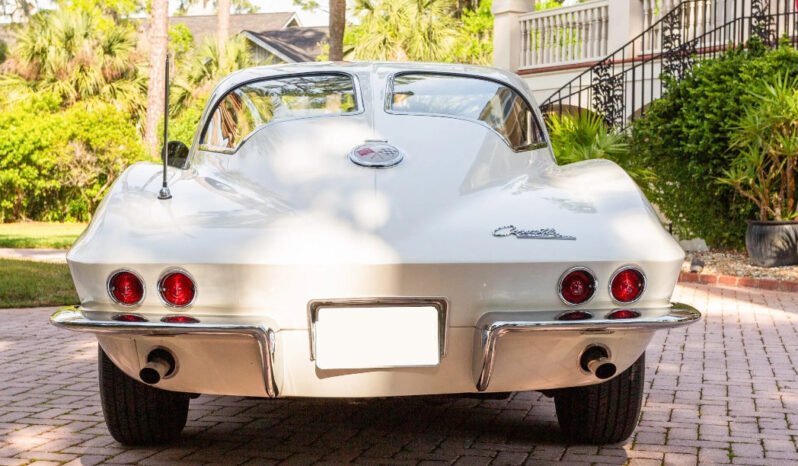 
								1963 Chevrolet Corvette Split-Window Ermine White full									