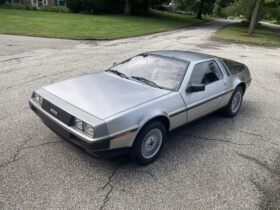 1981 DeLorean DMC-12