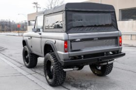 1967 Ford Bronco BluePrint V8