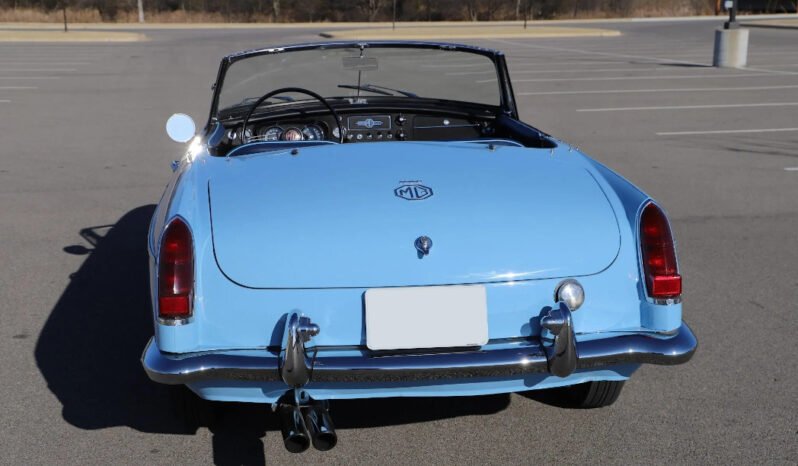 
								1963 MG MGB Roadster 1.8L full									