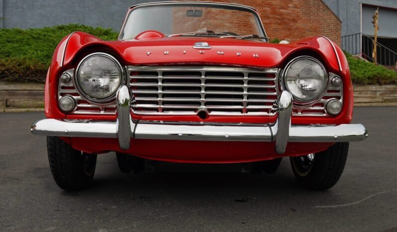 
								1963 Triumph TR4 Roadster full									