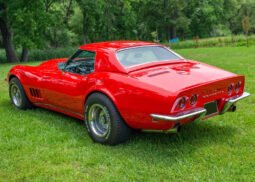 
										1968 Chevrolet C3 Corvette full									