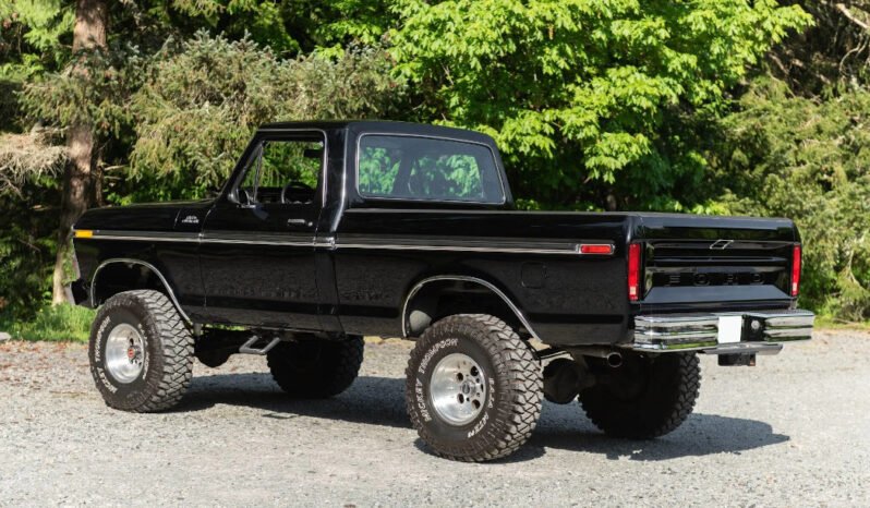 
								1977 Ford F-150 Custom 4X4 full									