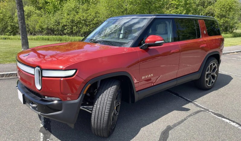 
								2023 Rivian R1S Adventure Quad-Motor full									