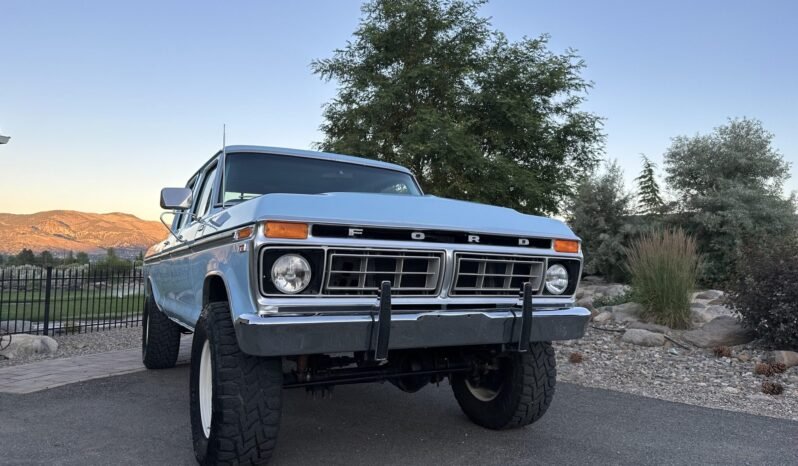 
								1977 Ford F-250 Crew Cab full									