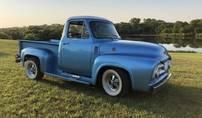 
								1955 Ford F-100 Pickup Truck full									