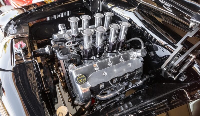 
								1949 Ford Custom Convertible full									