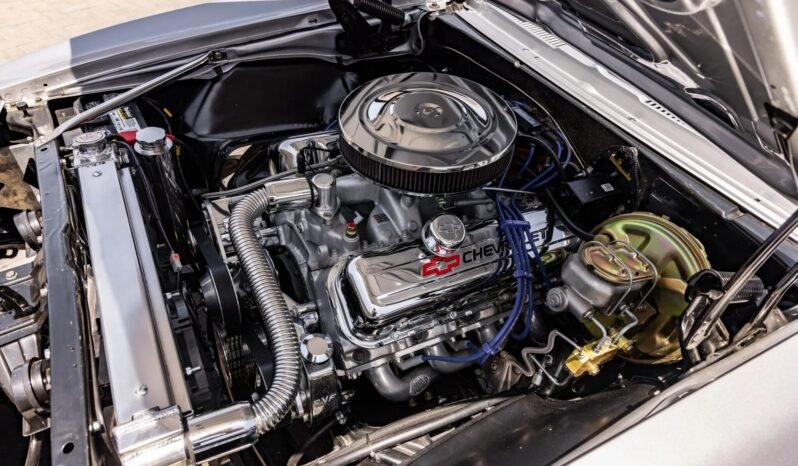 
								1967 Chevrolet Camaro 5-Speed full									