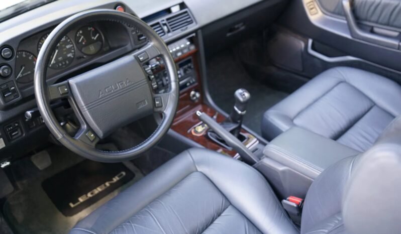 
								1990 Acura Legend LS full									