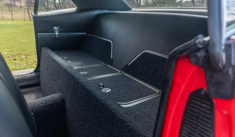 
								1968 Chevrolet Camaro LS3 V8 full									