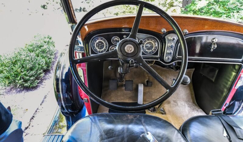 
								1932 Cadillac 355-B full									