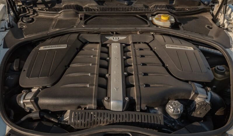 
								2010 Bentley Continental GT White full									