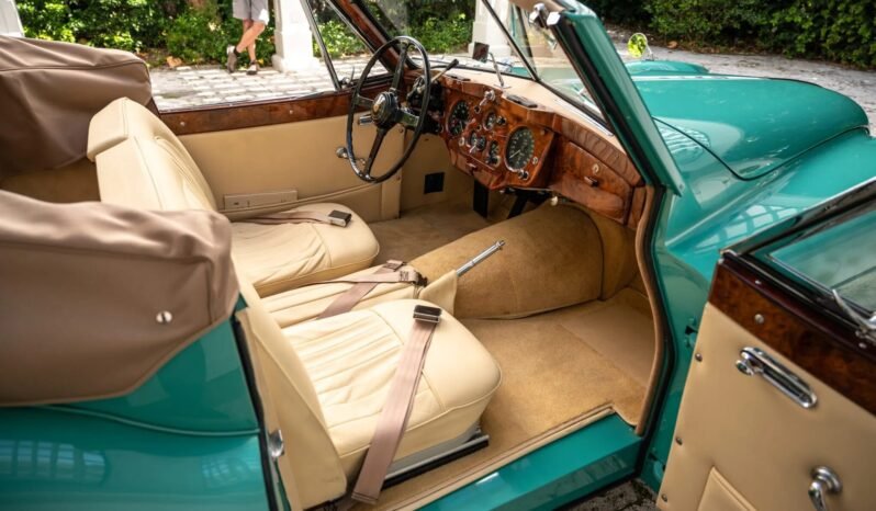
								1956 Jaguar XK140 Drophead Coupe full									