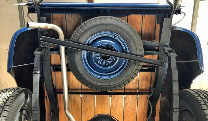 
								1949 Chevrolet 3100 Pickup Truck full									