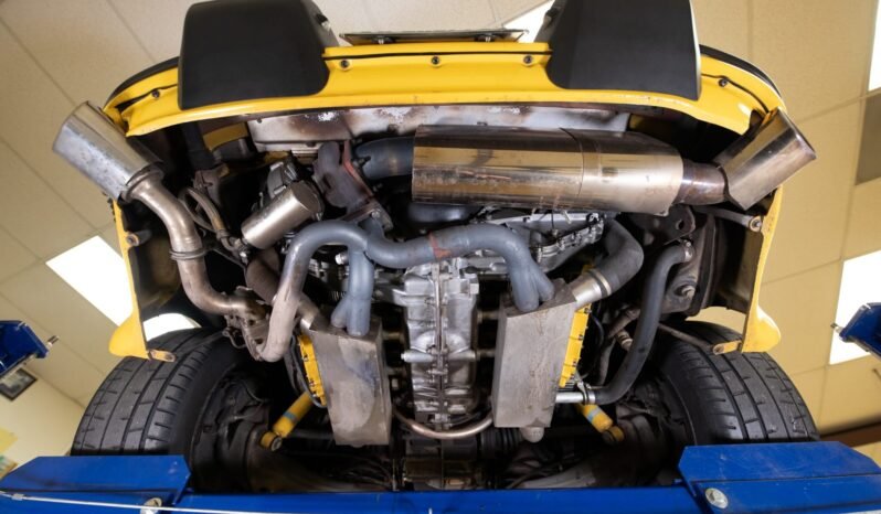 
								1989 Porsche 911 Speedster full									