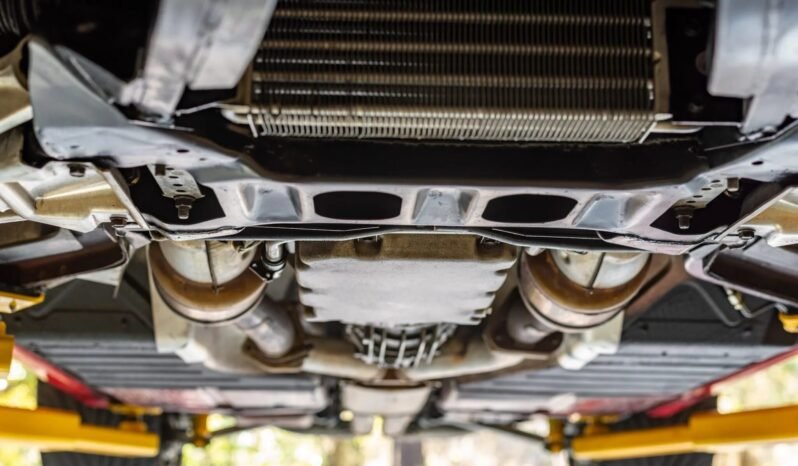 
								1990 Chevrolet Corvette ZR-1 full									