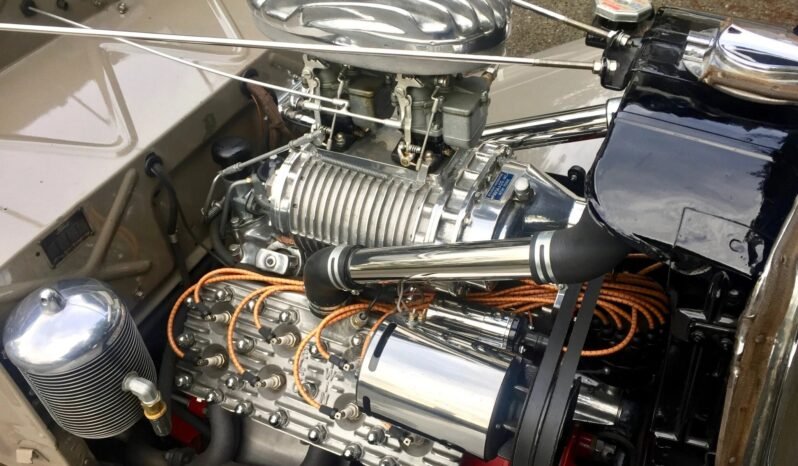 
								1933 Ford Deluxe 3-Window Coupe V8 full									