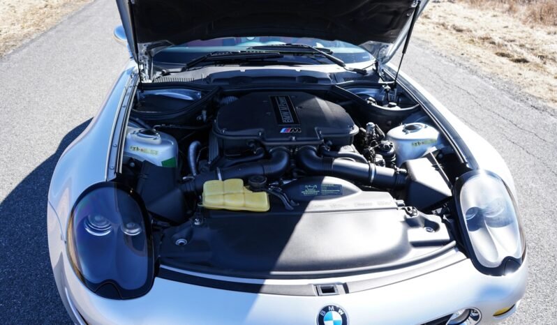 
								2001 BMW Z8 Roadster full									