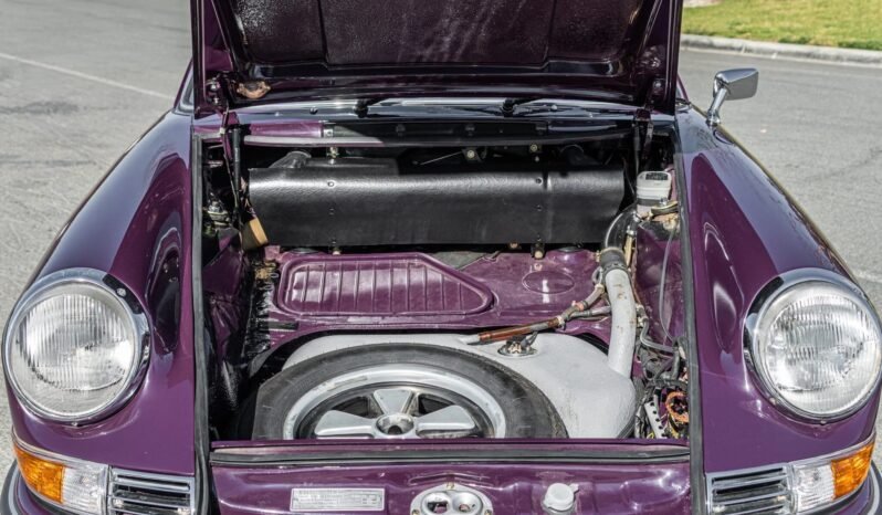 
								1972 Porsche 911T Targa full									