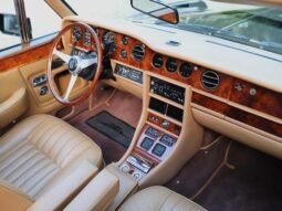 
										1986 Rolls-Royce Corniche II full									
