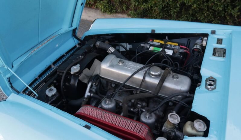 
								1970 Datsun 1600 full									