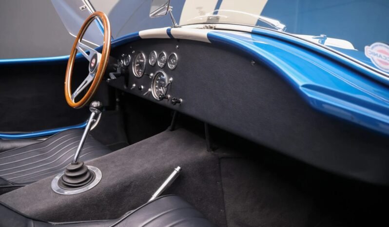 
								1965 Shelby Cobra CSX4000 Roadster full									