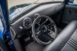 
										1952 Chevrolet Pickup Truck full									