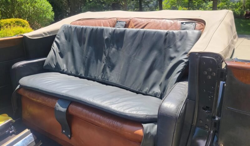 
								1940 Cadillac Series 75 V8 full									