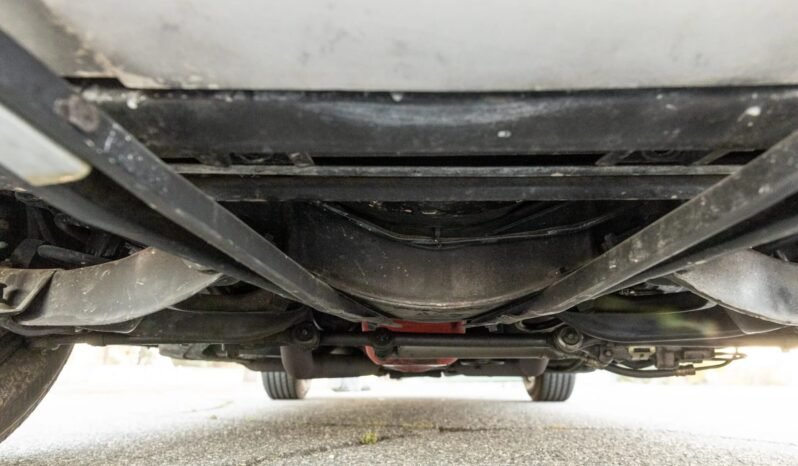 
								1963 Chevrolet Corvette Split-Window White full									