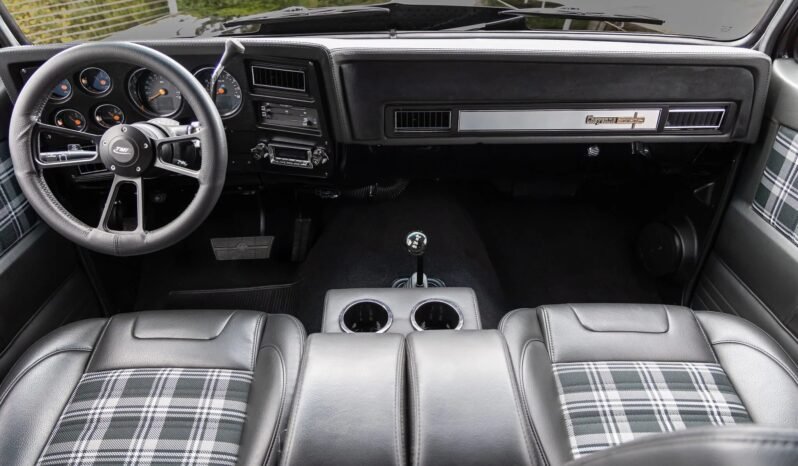 
								1973 Chevrolet K5 Blazer 4X4 full									