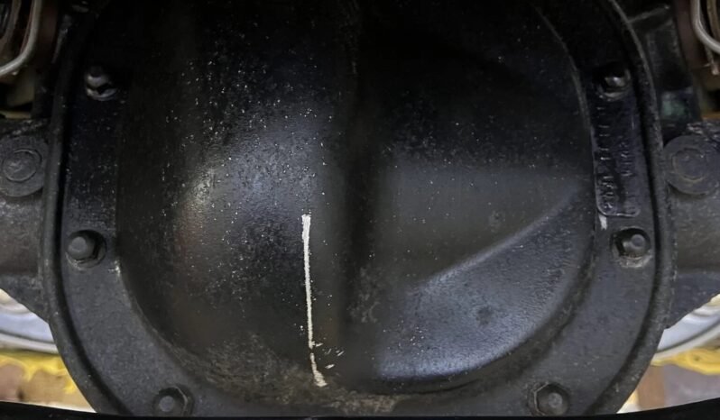 
								1993 Ford Mustang SVT Cobra full									