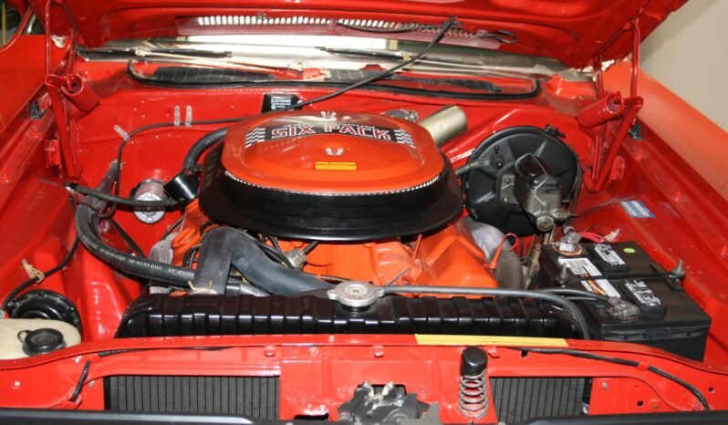 
								1971 Dodge Challenger R/T Bright Red full									