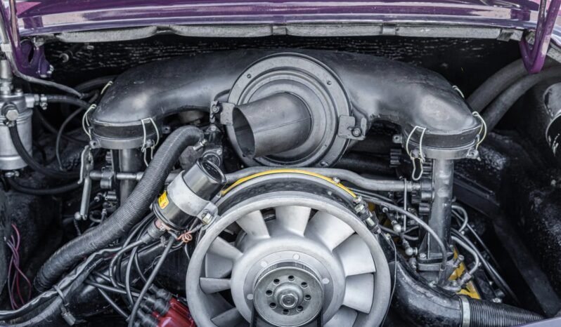 
								1972 Porsche 911T Targa full									