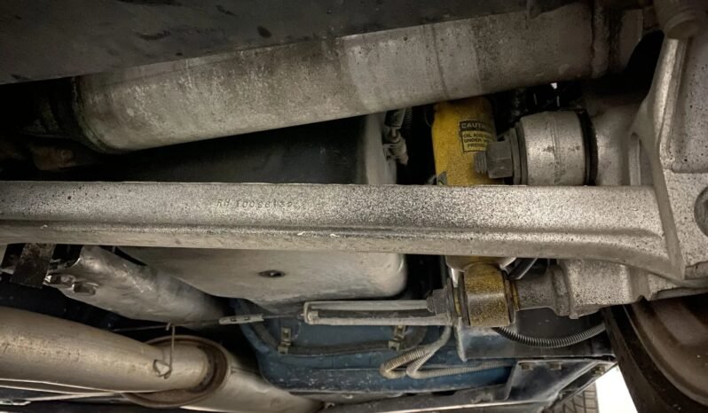 
								1992 Chevrolet Corvette V8 full									