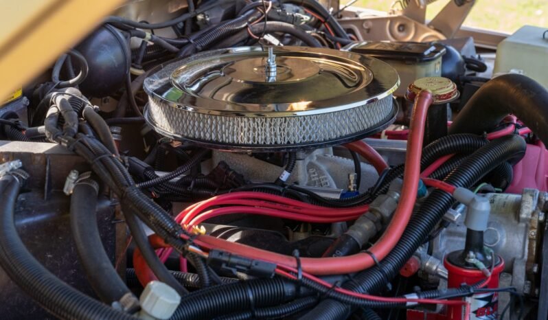 
								1989 Jeep Grand Wagoneer 4X4 full									