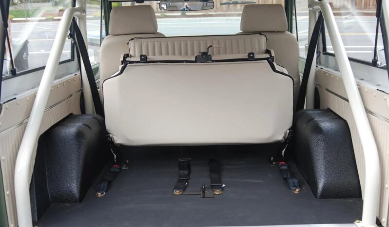 
								1971 Ford Bronco Fuel-Injected V8 full									