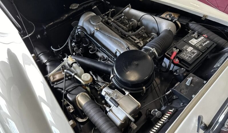 
								1963 Mercedes-Benz 190SL full									