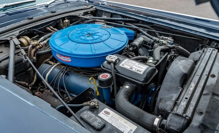 
								1966 Lincoln Continential Convertible Blue full									