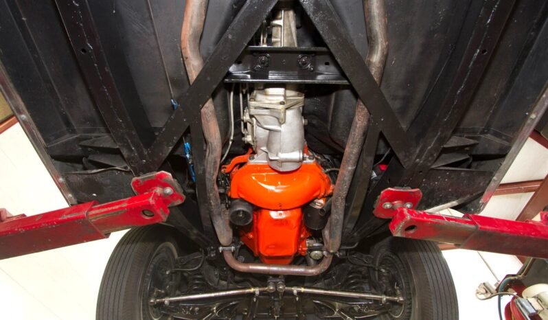 
								1962 Chevrolet Corvette Tuxedo Black full									