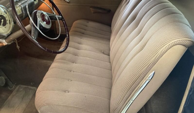 
								1940 Lincoln Zephyr full									