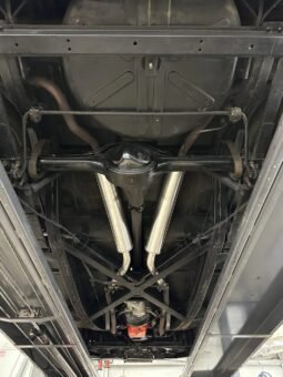 
										1961 Chevrolet Corvette 4-Speed full									