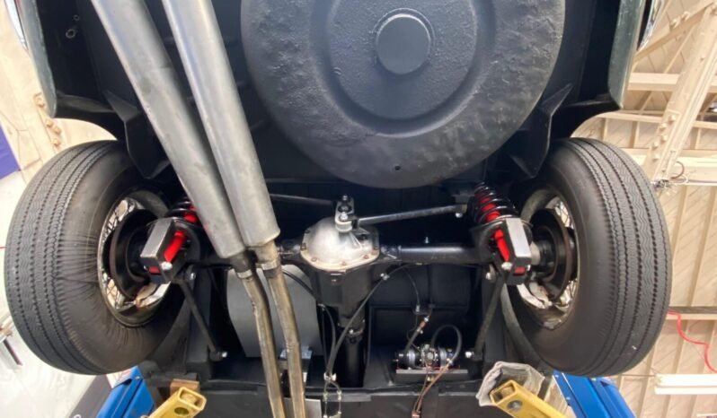 
								1962 Aston Martin DB4 Coupe full									